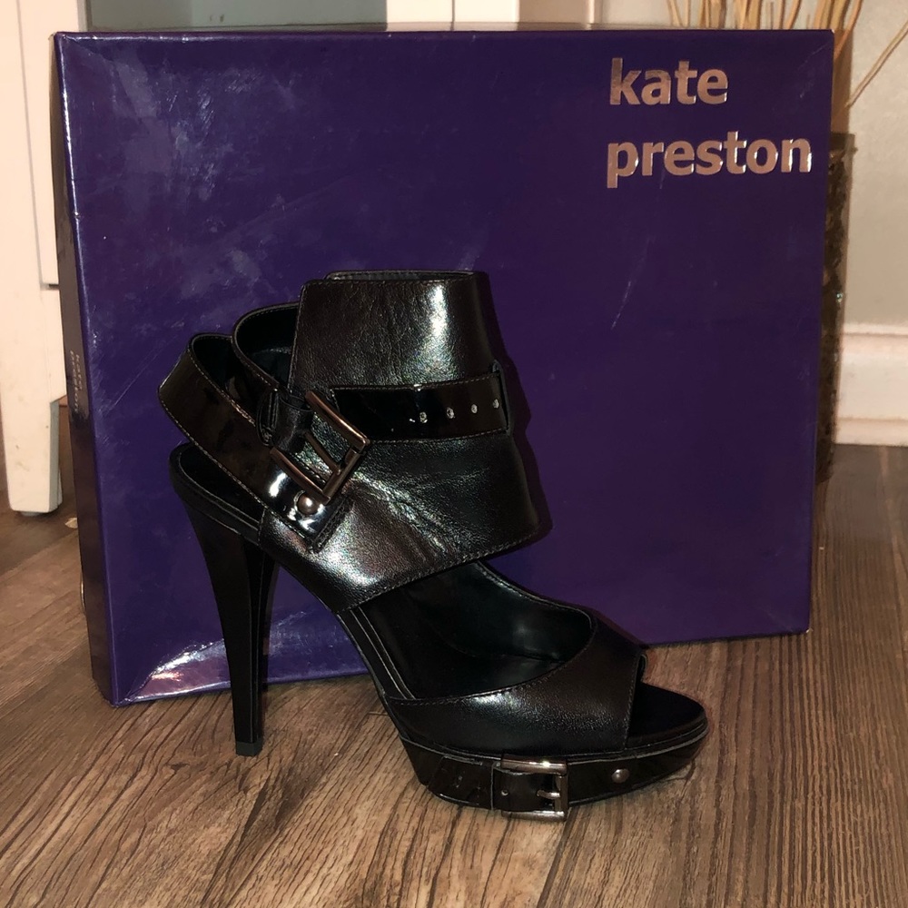 Kate Preston Black Genova heels 👠